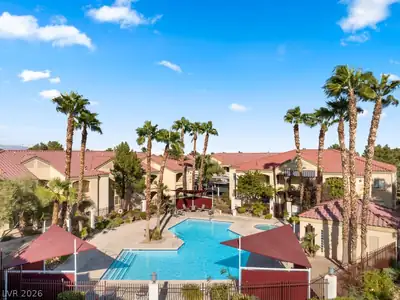7885 West Flamingo Road 1053 Pool