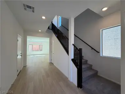 10021 Cooper Mountain Street, Las Vegas, NV 89141 Hallway