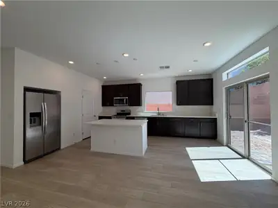 10021 Cooper Mountain Street, Las Vegas, NV 89141 Kitchen
