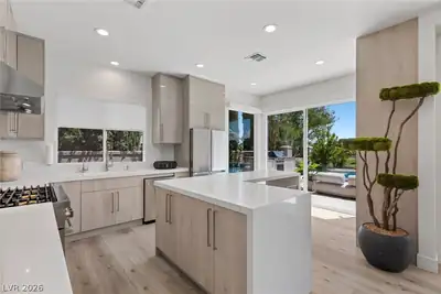 8371 Plum Creek Court, Las Vegas, NV 89113 Kitchen
