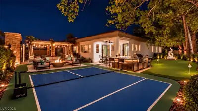 48 Panorama Crest Avenue, Las Vegas, NV 89135 