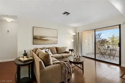 4893 South Torrey Pines Drive 203, Las Vegas