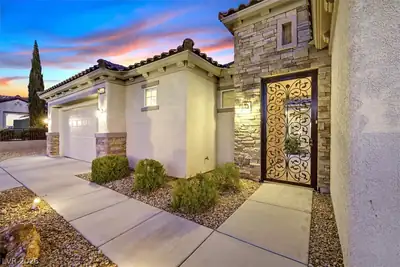 2429 Orangeburg Place, Henderson, NV 89044 Front of Structure