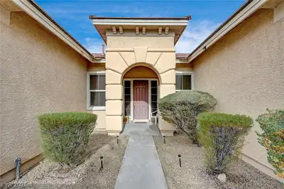 9092 National Park Drive, Las Vegas, NV 89178 