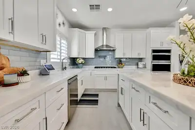 2766 Grande Valley Drive Kitchen