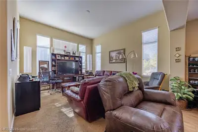 223 Heathrow Lake Avenue, North Las Vegas, NV 89084 