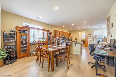 223 Heathrow Lake Avenue, North Las Vegas, NV 89084 