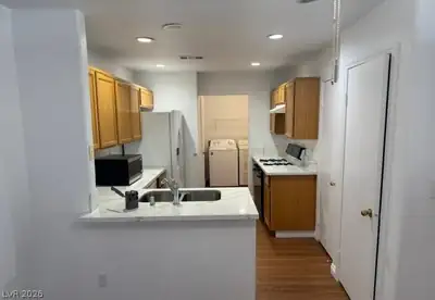 2765 STARGATE Street Kitchen