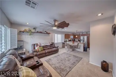 7628 Calico Fields Street, Las Vegas, NV 89149 Living Room