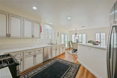 6105 Flaming Arrow Road, North Las Vegas, NV 89031 Kitchen