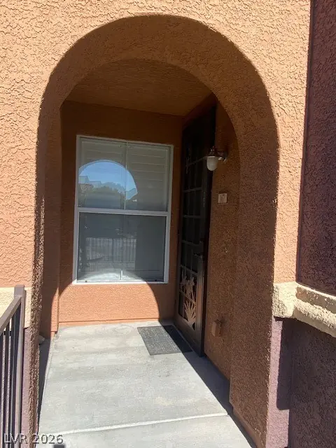 3975 North Hualapai Way 167