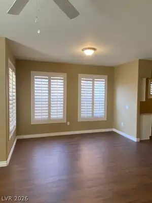 3975 North Hualapai Way 167 Dining Area