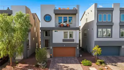 7735 Tempest Sol Avenue Las Vegas, NV 89113