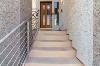 7735 Tempest Sol Avenue, Las Vegas, NV 89113 