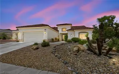 2705 Byron Drive, Las Vegas, NV 89134 Front of Structure