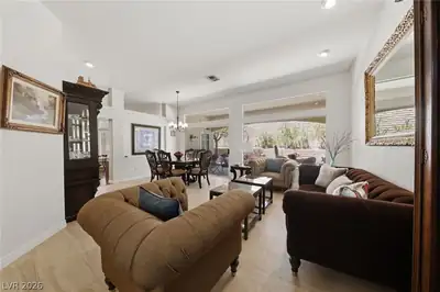 2705 Byron Drive, Las Vegas, NV 89134 Living Room