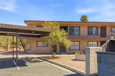 615 South Royal Crest Circle 13, Las Vegas