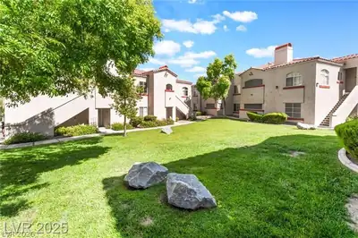 525 Indian Princess Drive 202 Yard
