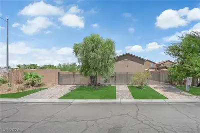 5240 Los Pinos Street Las Vegas, NV 89122
