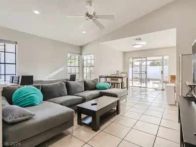 8624 Manalang Road, Las Vegas, NV 89123 