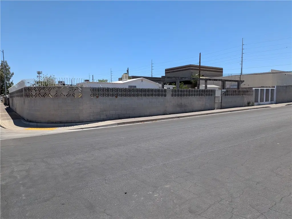 1337 Palm Street, Henderson, NV 89011