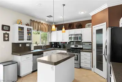 435 Manderley Court, Las Vegas, NV 89123 Kitchen