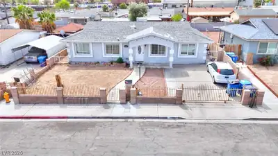 6221 Casada Way, Las Vegas