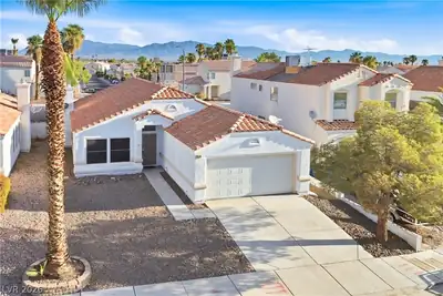 8216 Grassy Point Circle, Las Vegas