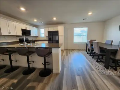 2775 Atomic Tangerine Way 2 Kitchen