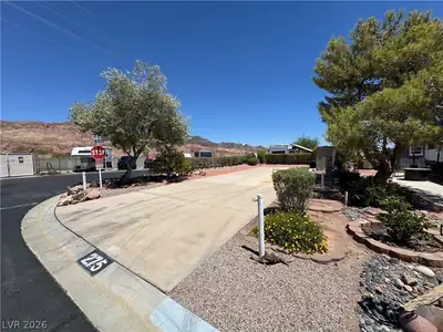 871 Robin Way, Boulder City, NV 89005 Front of Structure