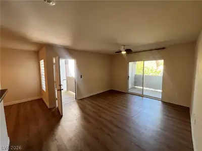 7255 West Sunset Road 2057 Living Room