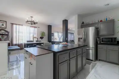 1426 Evening Song Avenue, Henderson, NV 89012 