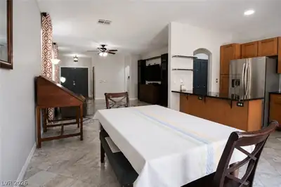 912 Sterling Thorn Court, Las Vegas, NV 89183 Kitchen