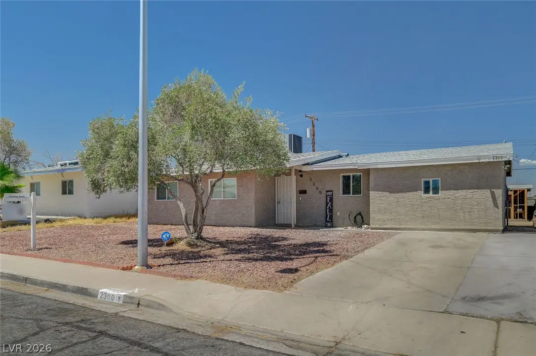 2300 Dune Drive, Las Vegas, NV 89106