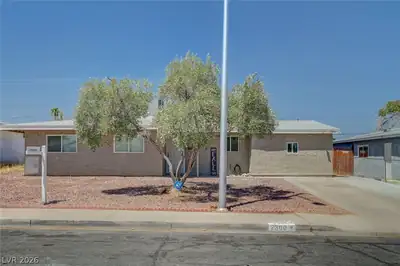 2300 Dune Drive, Las Vegas, NV 89106 Front of Structure