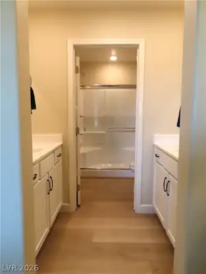 651 Pickled Pepper Place, Henderson, NV 89011 Primary Bathroom