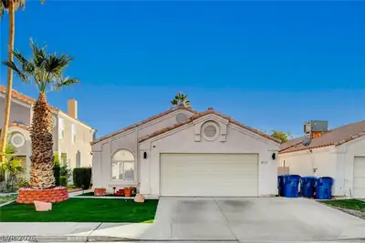 8113 North Hercules Drive Las Vegas, NV 89128