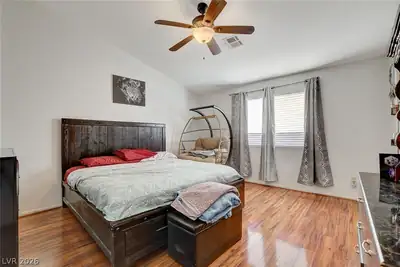 8113 North Hercules Drive Bedroom