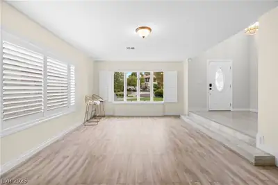18 Hummingbird Circle, Henderson, NV 89014 Living Room