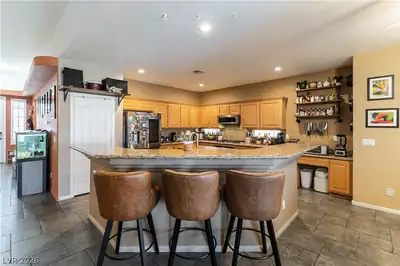 8920 Mannix Court, Las Vegas, NV 89143 Kitchen