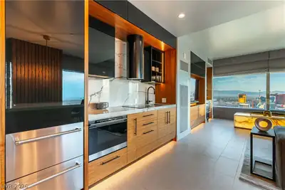 2600 West Harmon Avenue 56004 Kitchen