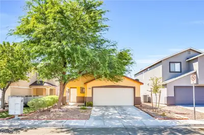 4529 Coronado Hills Way, Las Vegas, NV 89115 Front of Structure