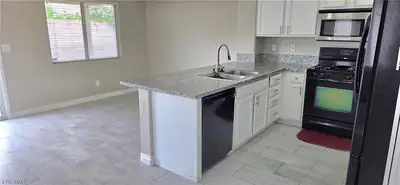 3806 Singing Lark Court, North Las Vegas, NV 89032 Kitchen