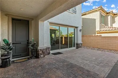 9936 Bighorn Bellows Avenue Patio