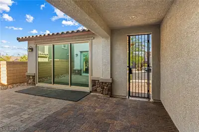 9936 Bighorn Bellows Avenue Patio