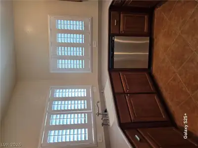 8948 SNOWTRACK Avenue 0 Kitchen