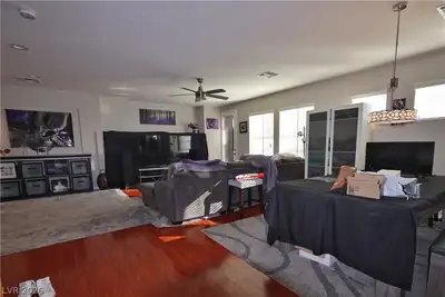 8079 Retriever Avenue, Las Vegas, NV 89147 Living Room