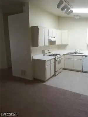 2301 Shady Hill Avenue, Las Vegas, NV 89106 Kitchen