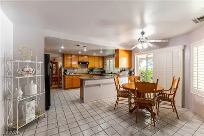 5736 Willowcreek Road, North Las Vegas, NV 89031 Kitchen