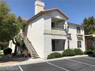 75 North Valle Verde Drive 2121, Henderson